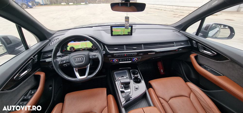 Audi Q7 - 11
