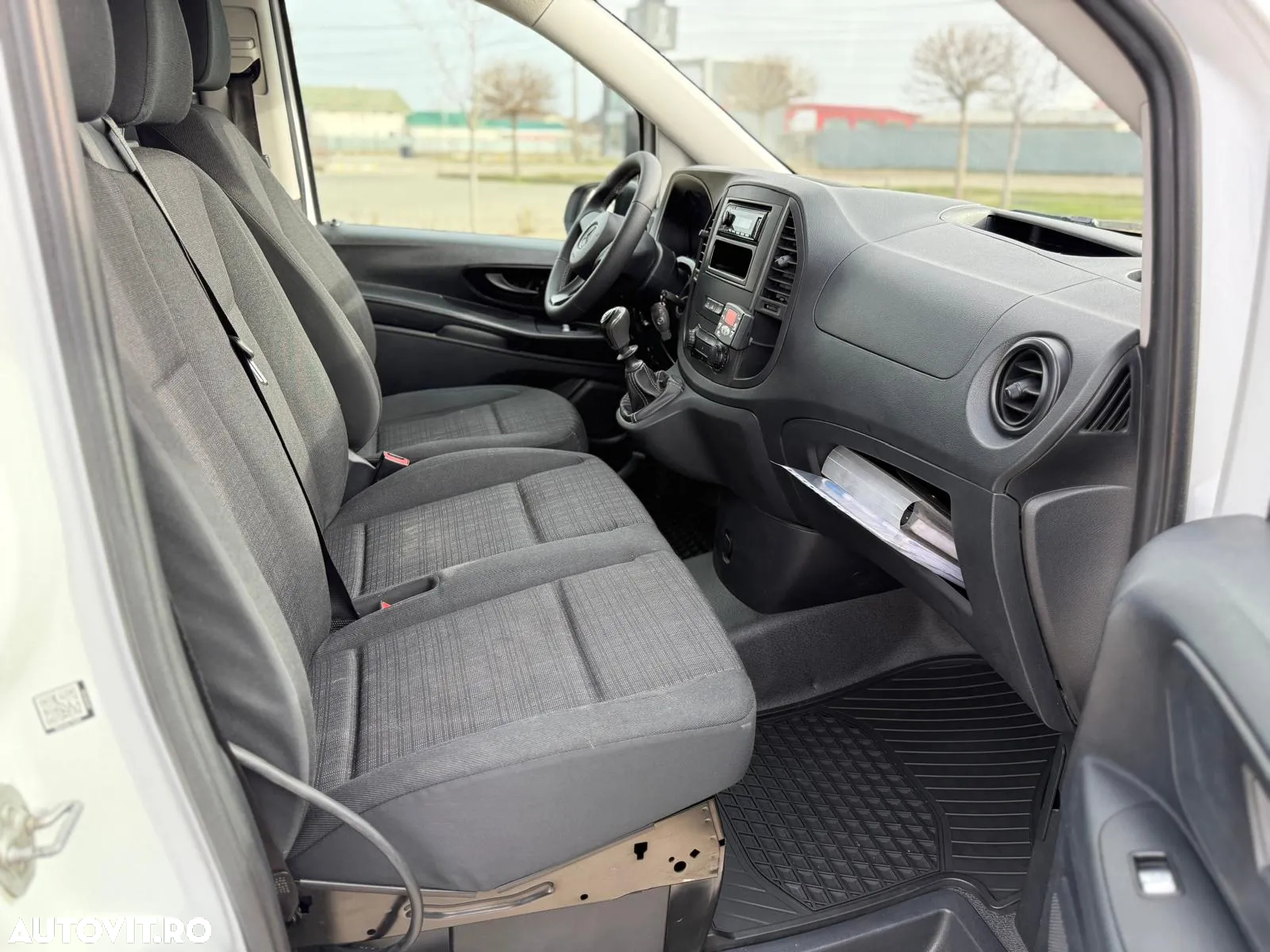 Mercedes-Benz Vito 114 Frigorific - 24