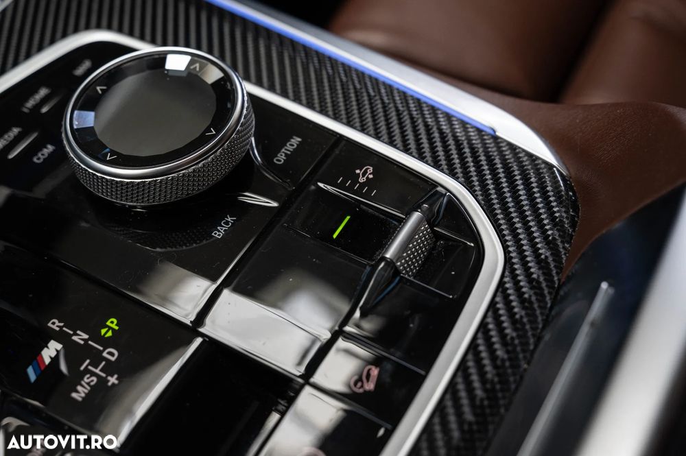 BMW X5 M M50d - 15