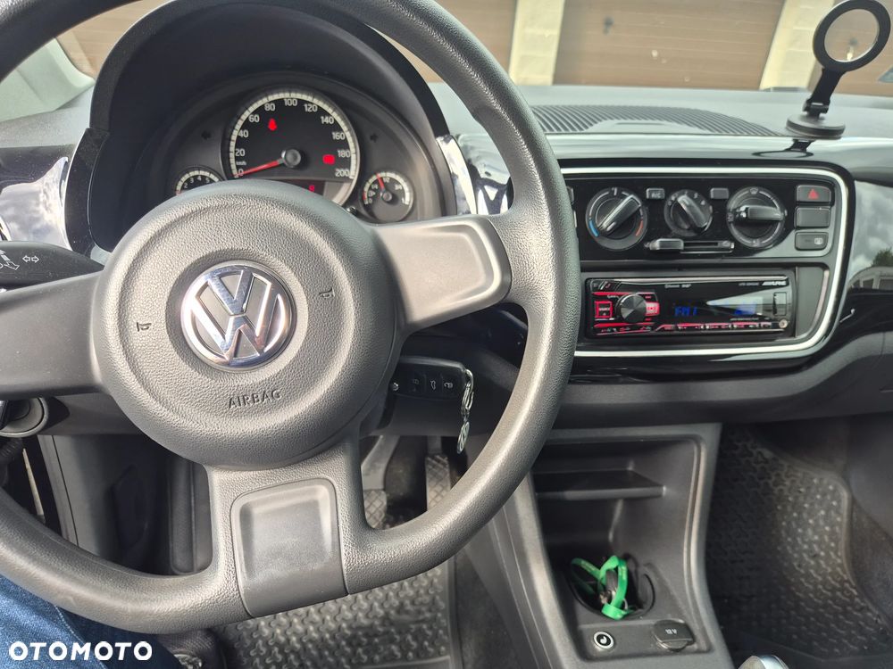 Volkswagen up! 1.0 black - 8