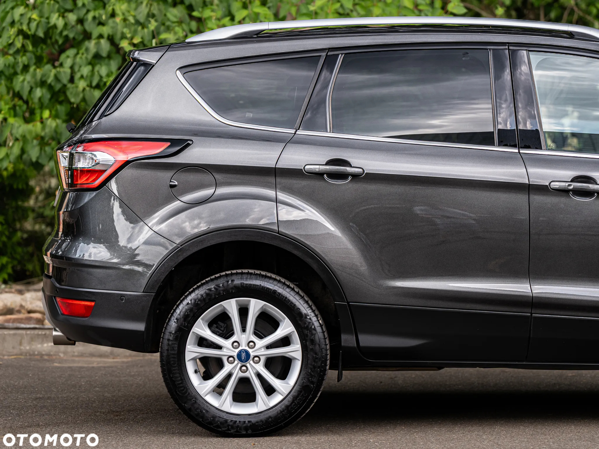 Ford Kuga 2.0 TDCi 2x4 Business Edition - 7
