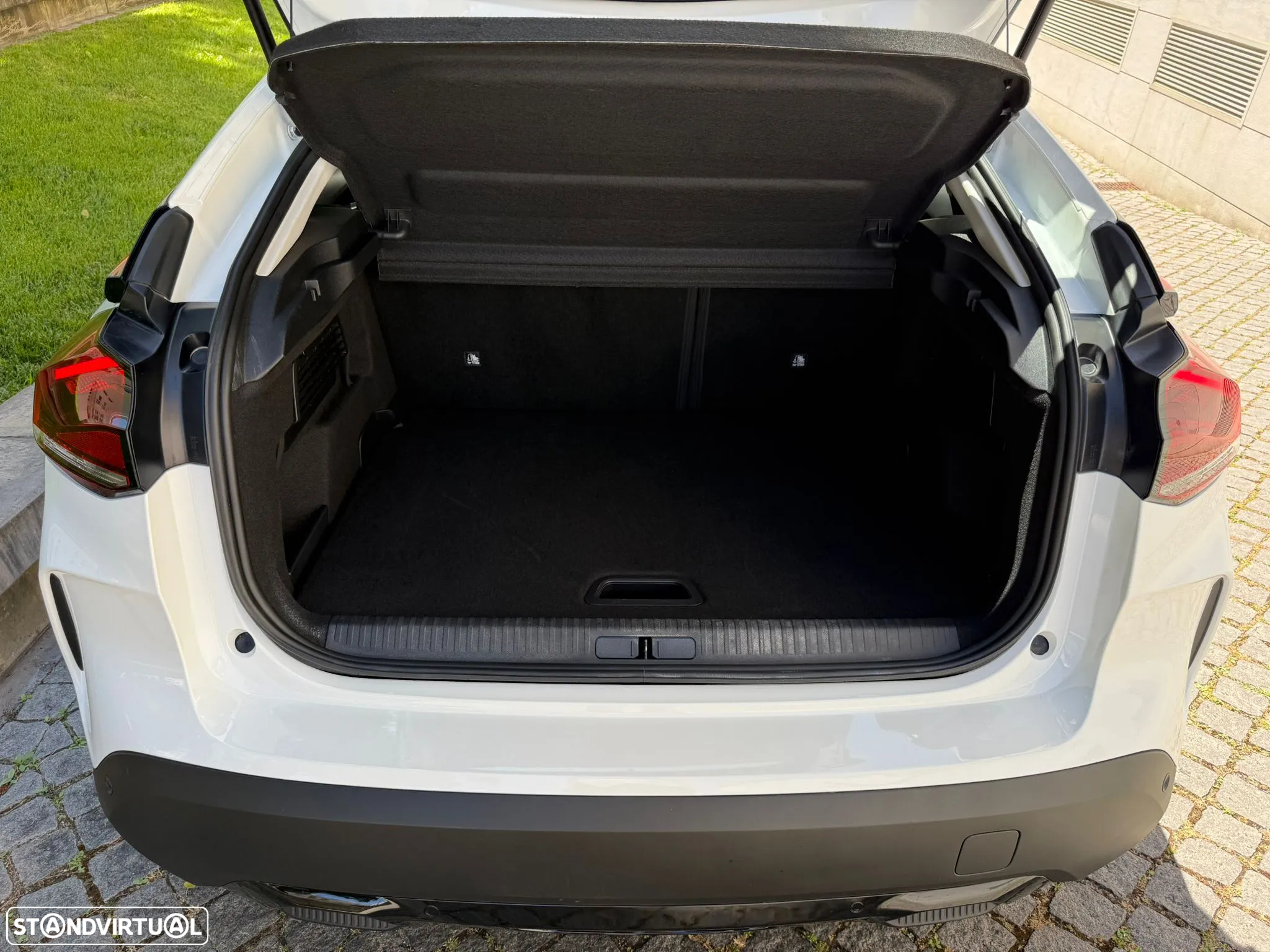 Citroën e-C4 50 kWh Feel Pack - 37