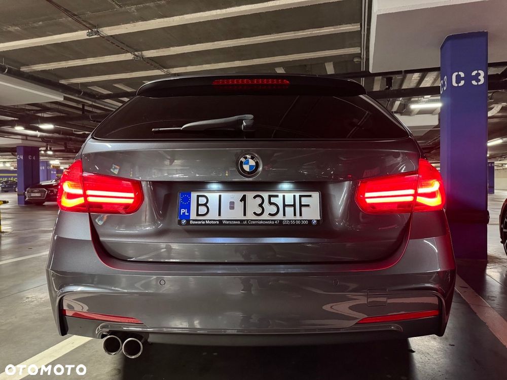 BMW Seria 3 320d xDrive M Sport - 2