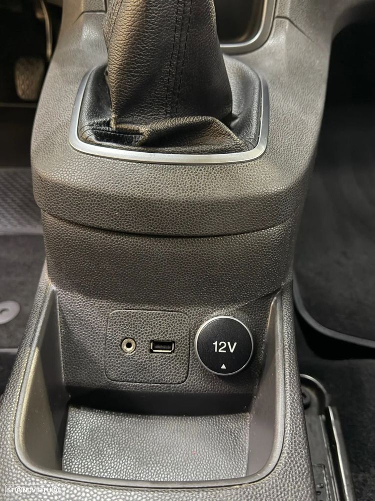 Ford Fiesta 1.5 TDCi Trend - 25