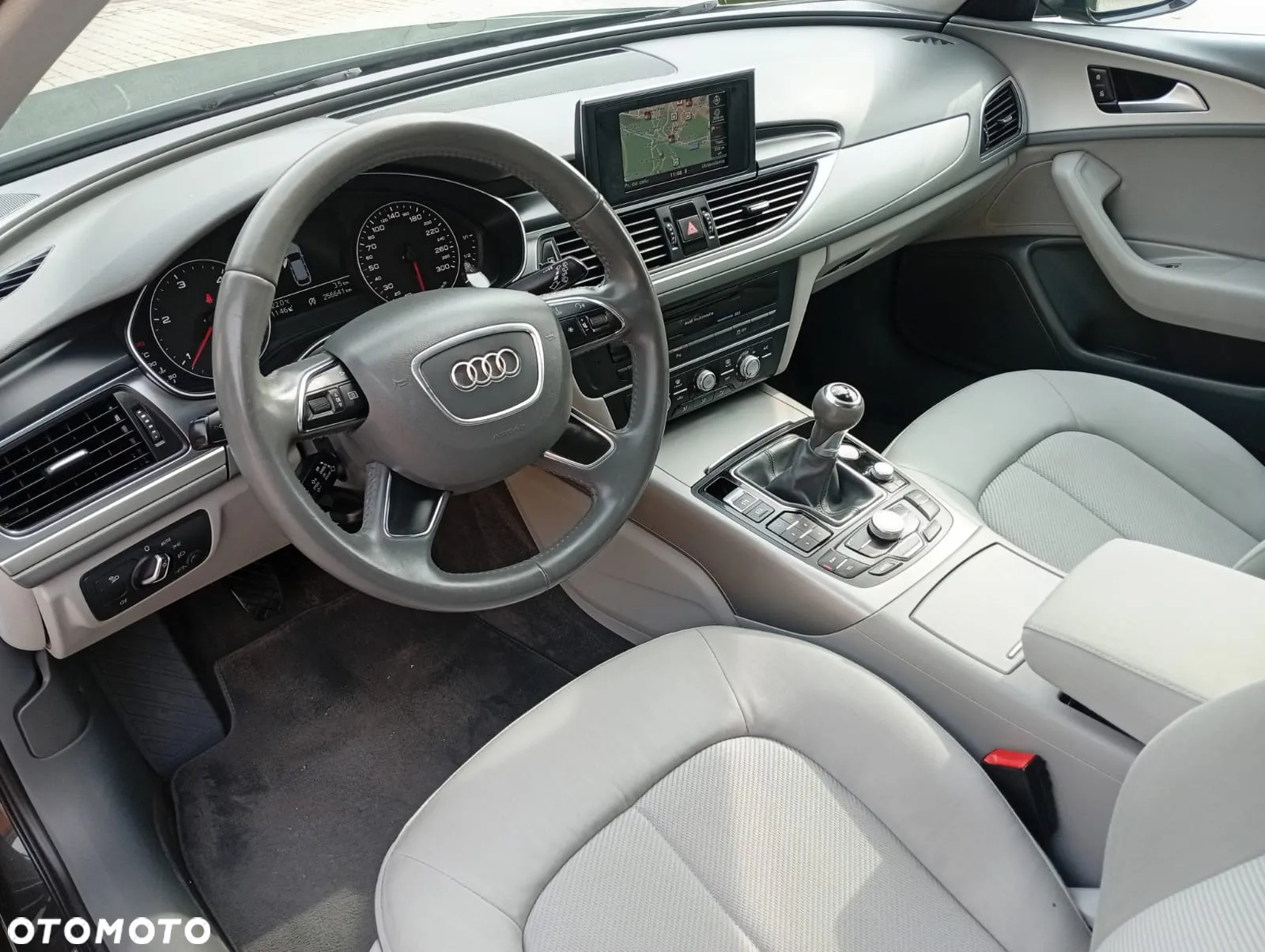 Audi A6 Avant - 5