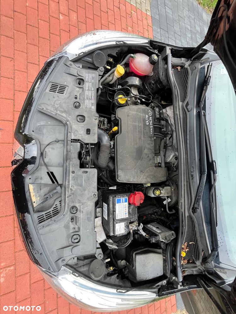 Renault Clio 1.2 16V 75 Experience - 14