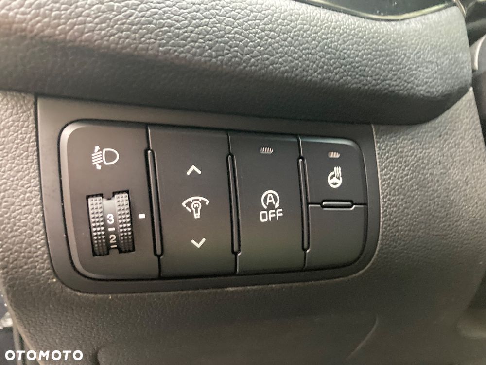 Kia Ceed 1.6 GDI ISG Platinum Edition - 13