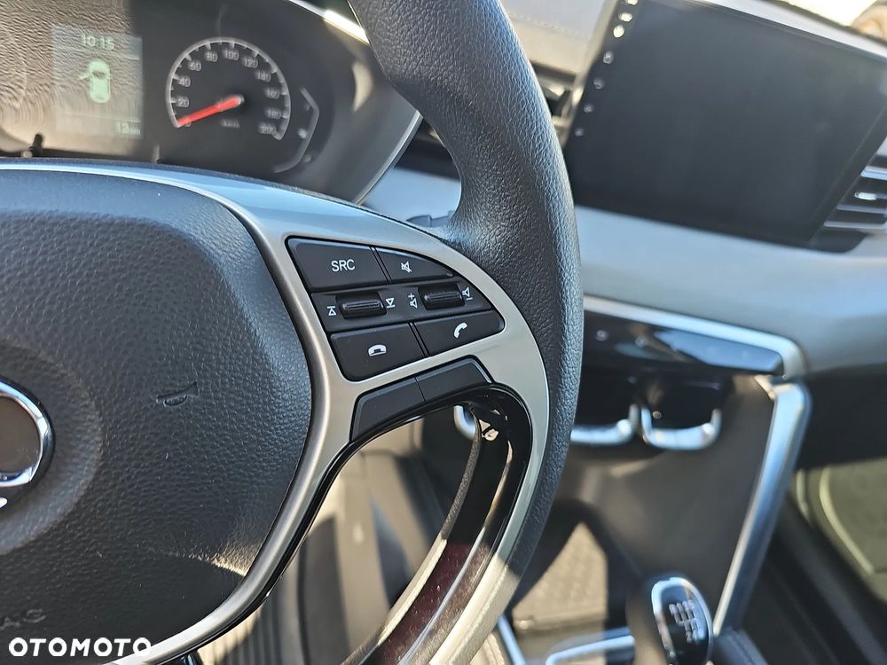 BAIC 3 1.5T Luxury - 18
