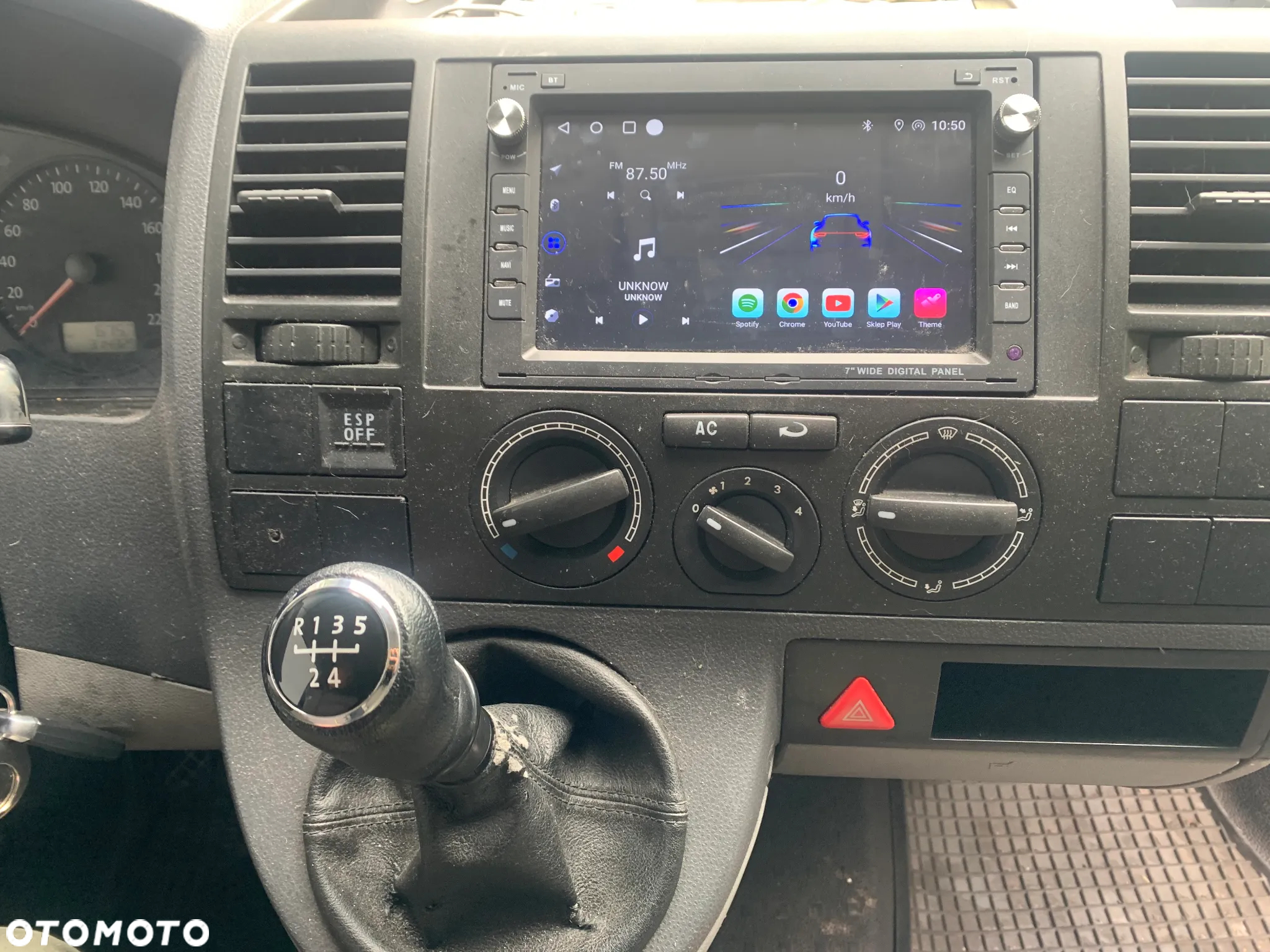 Volkswagen Transporter - 10