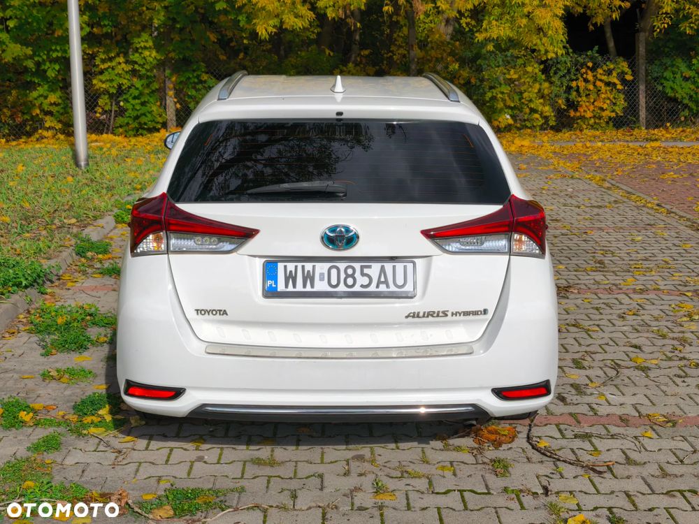 Toyota Auris - 5