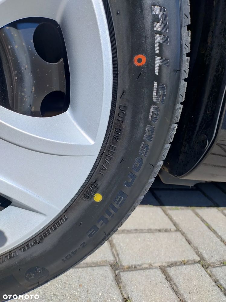 Toyota Yaris 1.33 VVT-i Comfort - 21