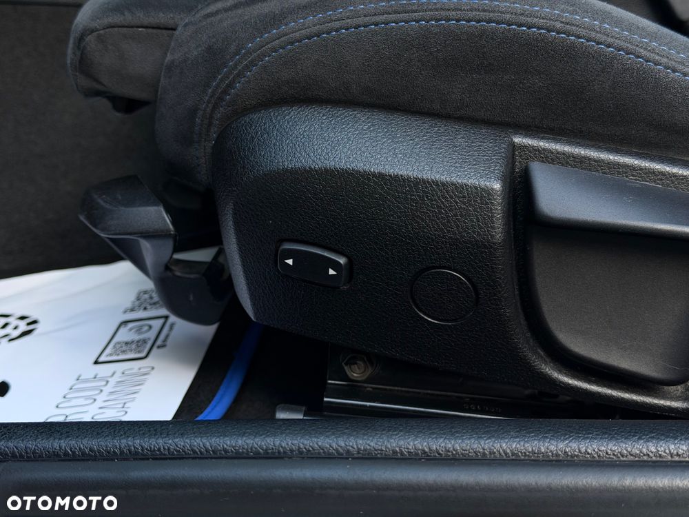 BMW Seria 1 120d M Sport Shadow - 29