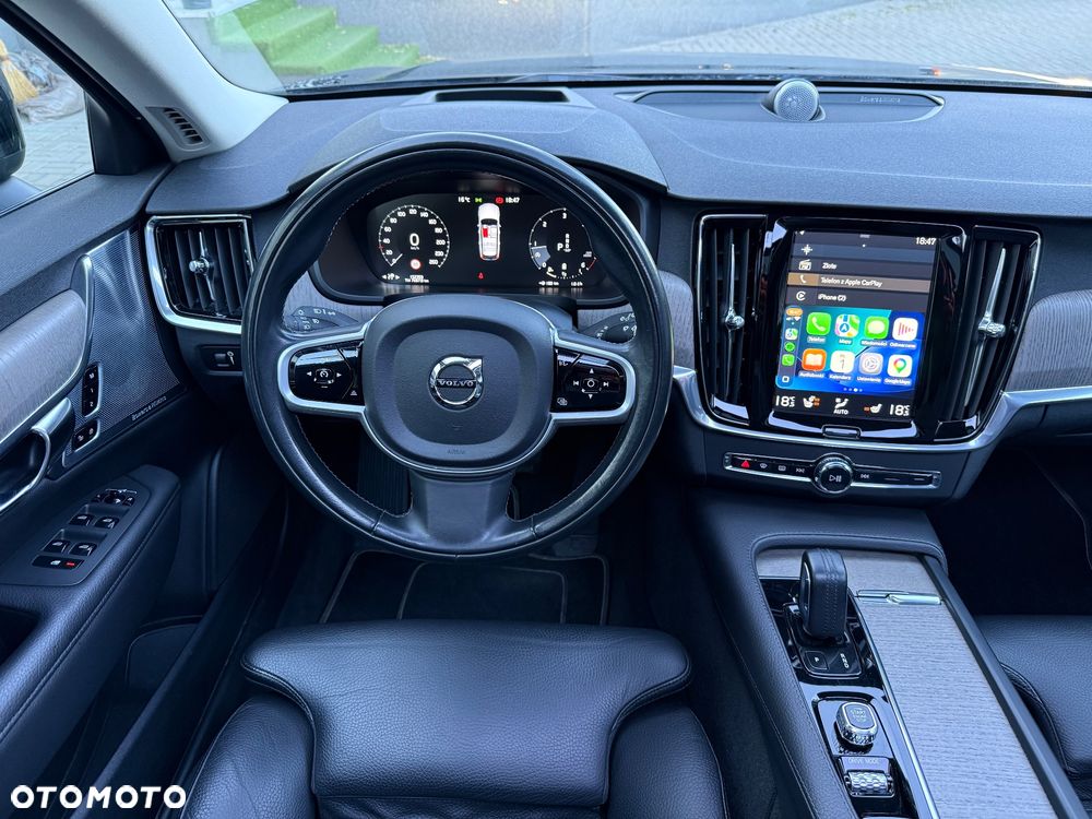 Volvo V90 Cross Country B5 D AWD Pro - 24