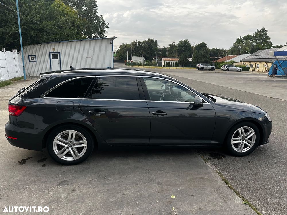 Audi A4 Avant 2.0 TDI ultra S tronic Sport - 3