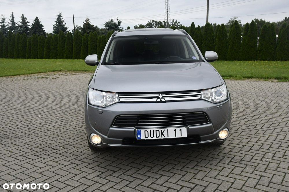 Mitsubishi Outlander - 5