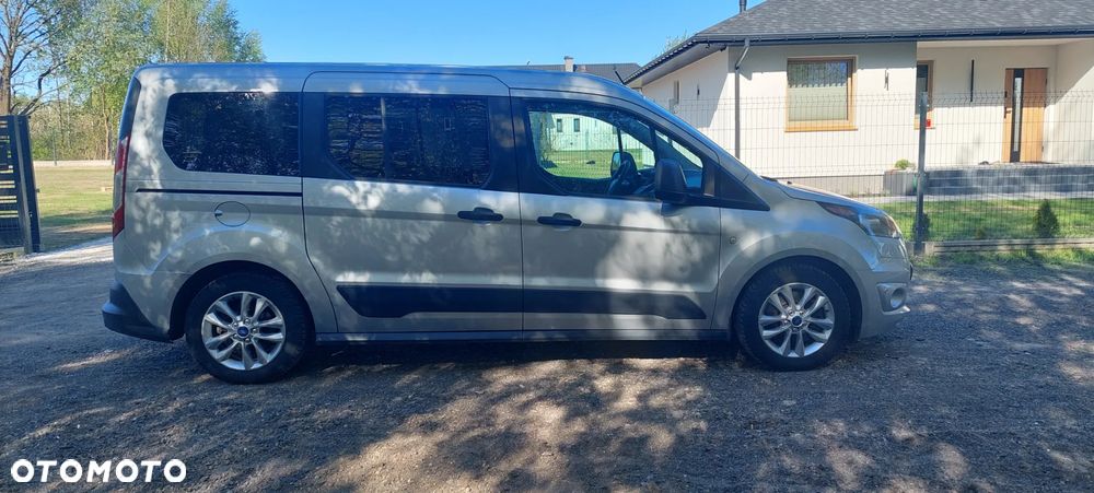 Ford Tourneo Connect Grand - 14