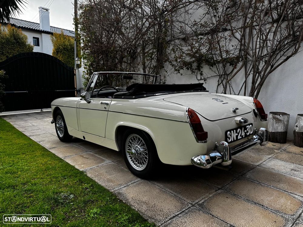 MG Midget - 6