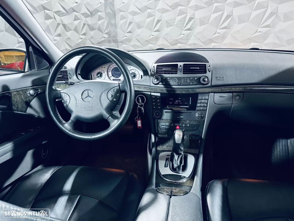 Mercedes-Benz E 270 - 19