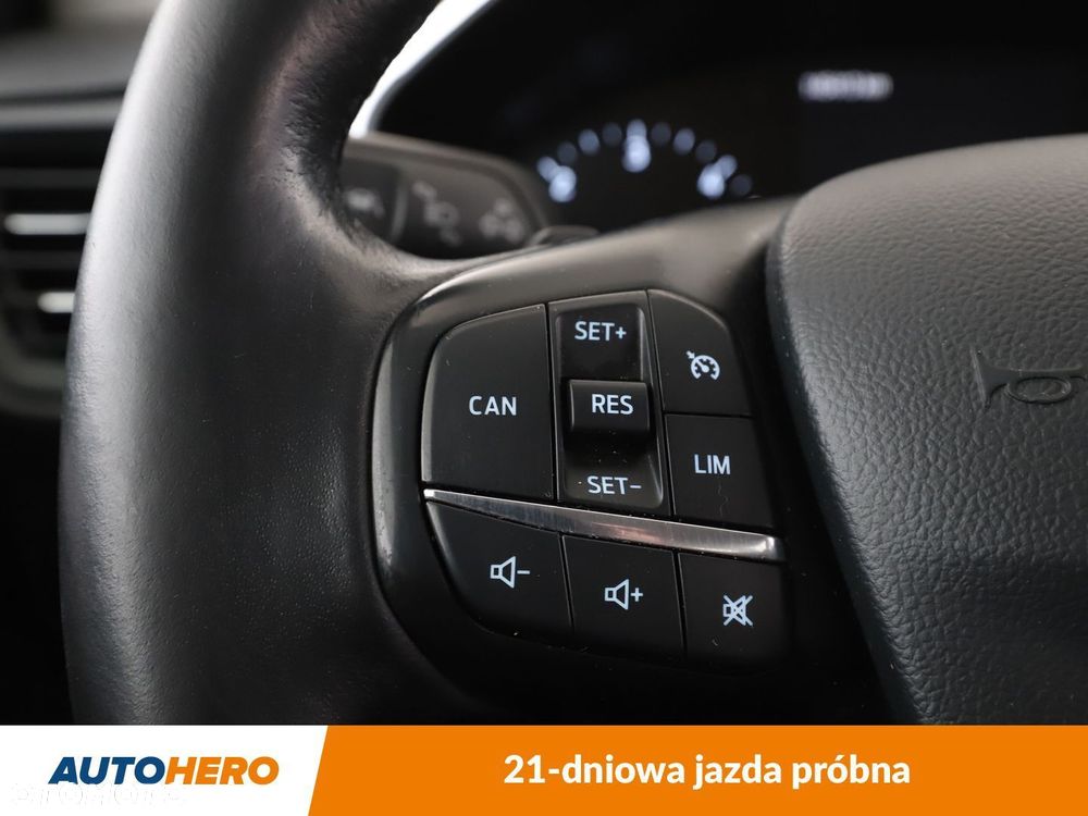 Ford Focus - 30