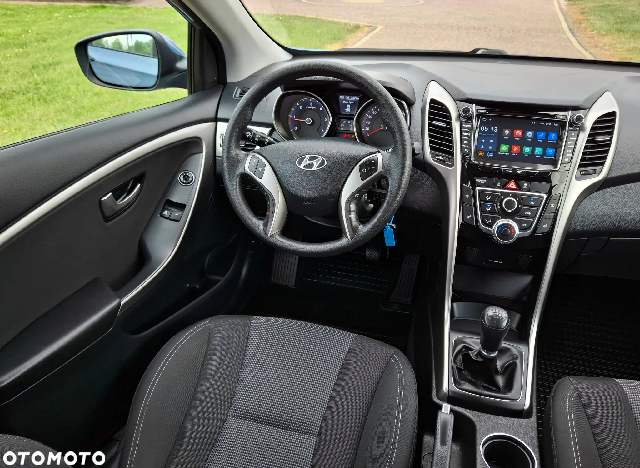 Hyundai i30 1.6 CRDi BlueDrive Premium - 29
