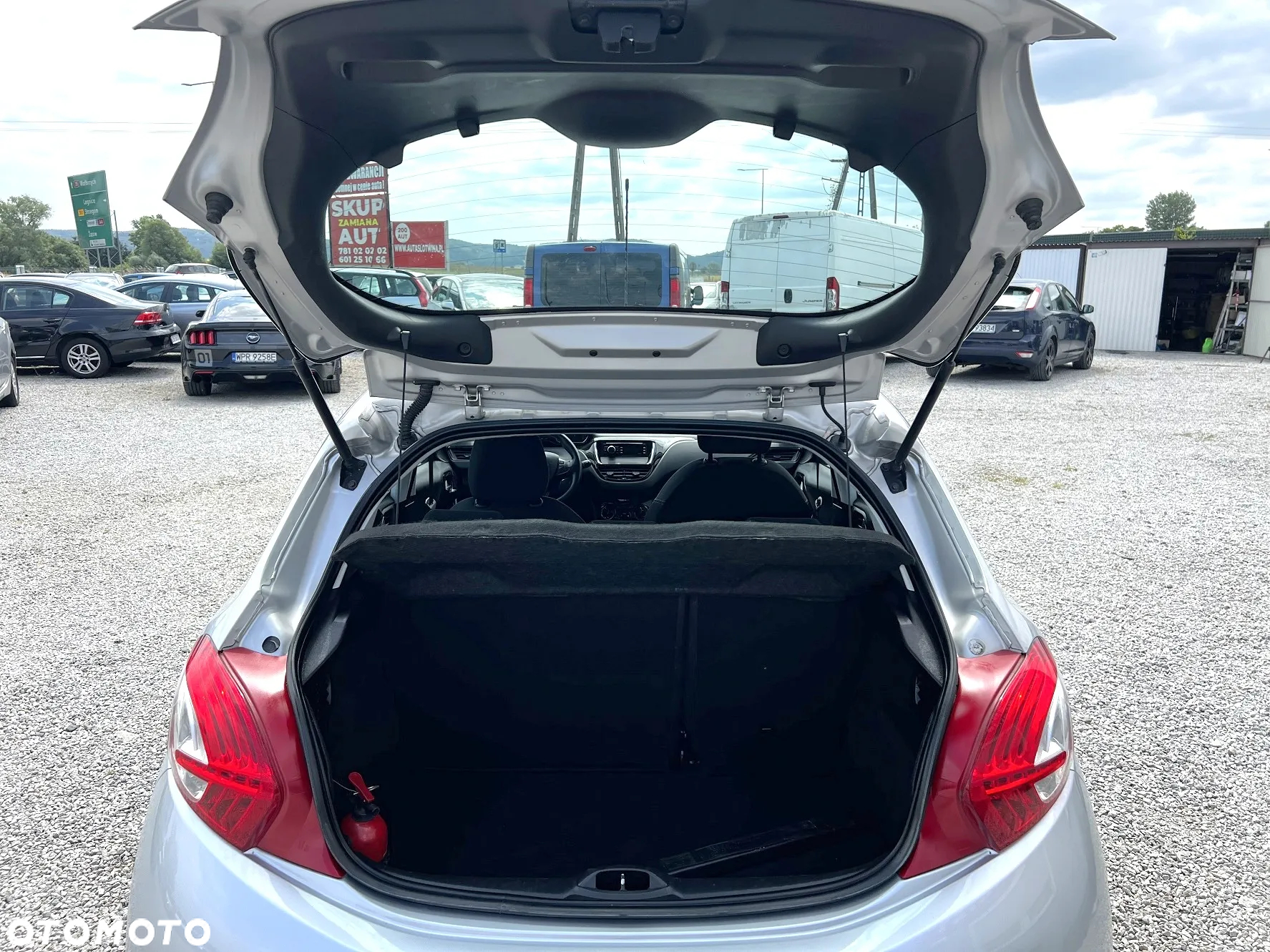Peugeot 208 1.4 HDi Access - 14