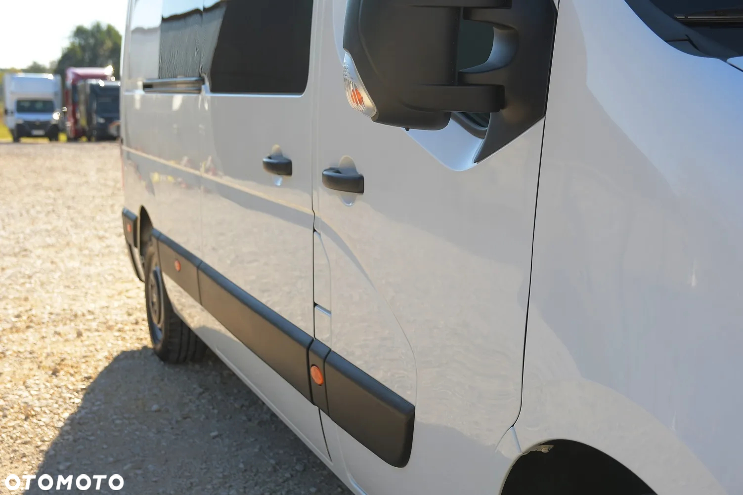 Renault MASTER 2.3 dCi 170KM * 9 osób * TV * VIP * AUTOBUS * SOLAR DACH * ZADBANY! - 14