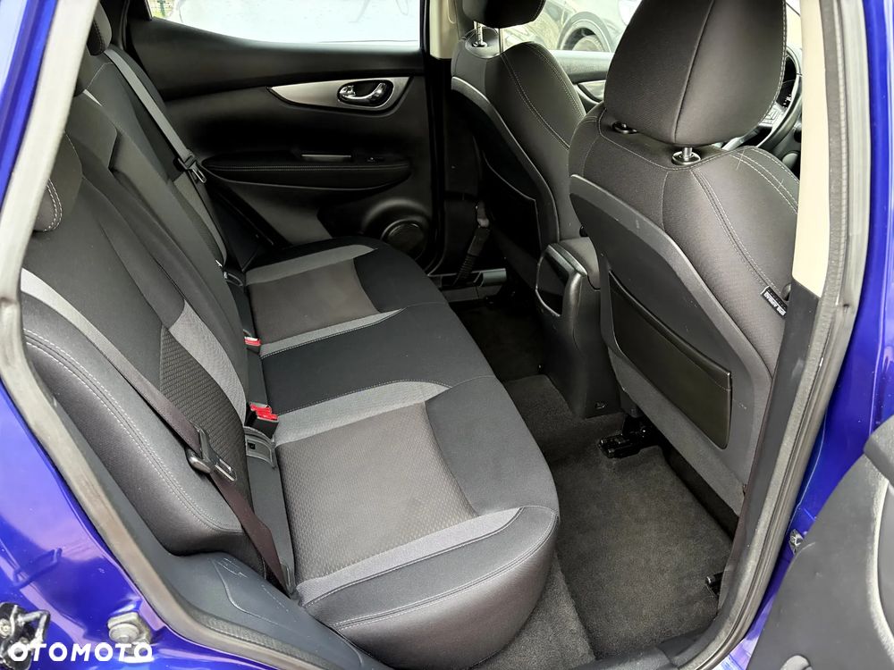 Nissan Qashqai 1.5 dCi N-Connecta EU6 - 19