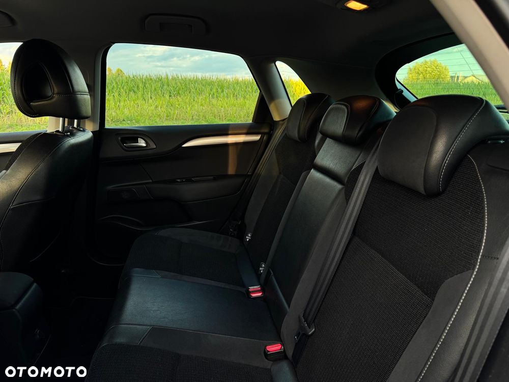 Citroën C4 1.6 VTi Exclusive - 10