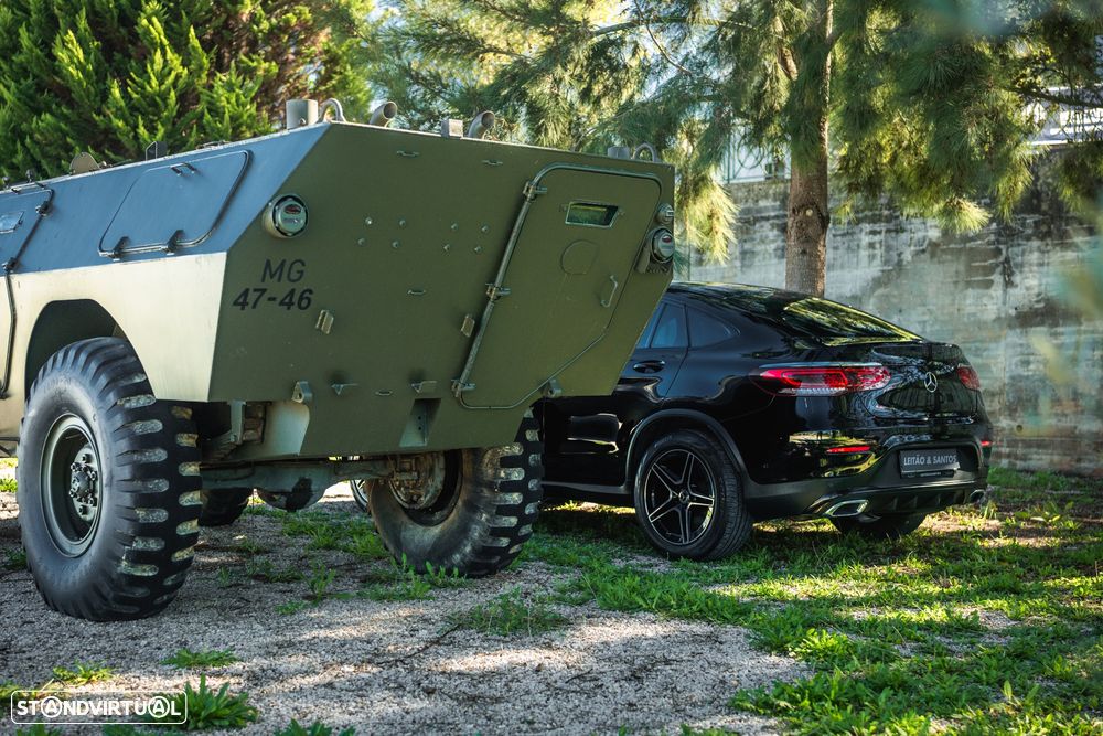 Mercedes-Benz GLC 300 de Coupe 4Matic 9G-TRONIC AMG Line Plus - 4