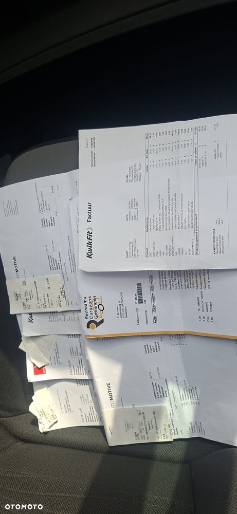 Citroën C4 Picasso e-HDi 115 Attraction - 32