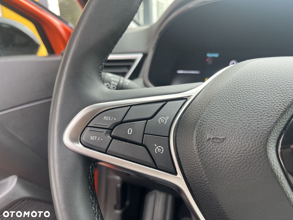 Renault Clio - 26