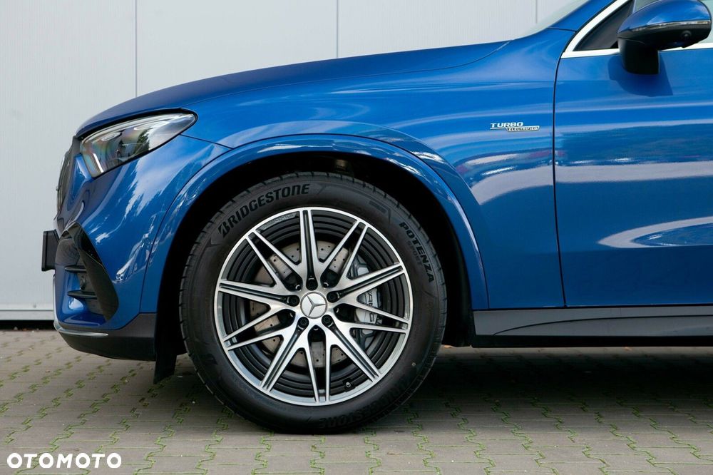Mercedes-Benz GLC - 14