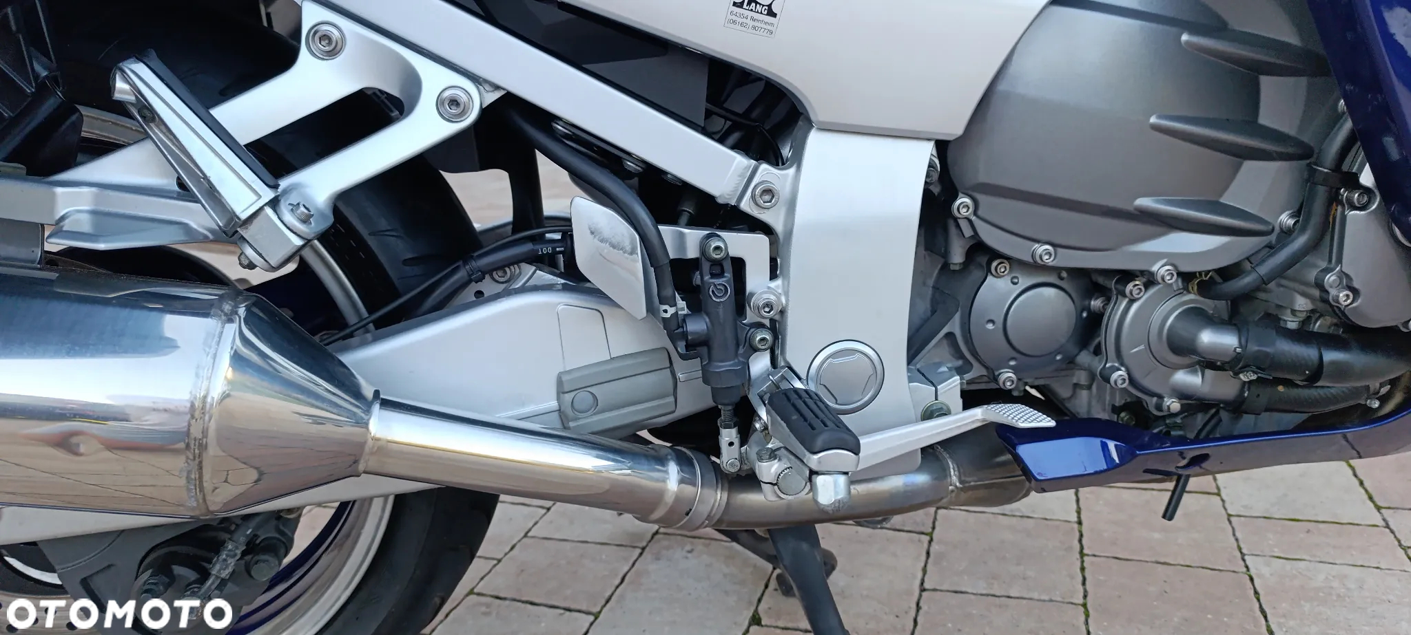 Yamaha FJR - 23