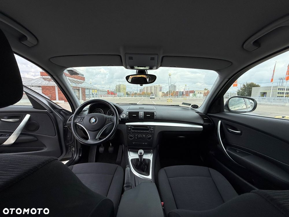 BMW Seria 1 116i - 5