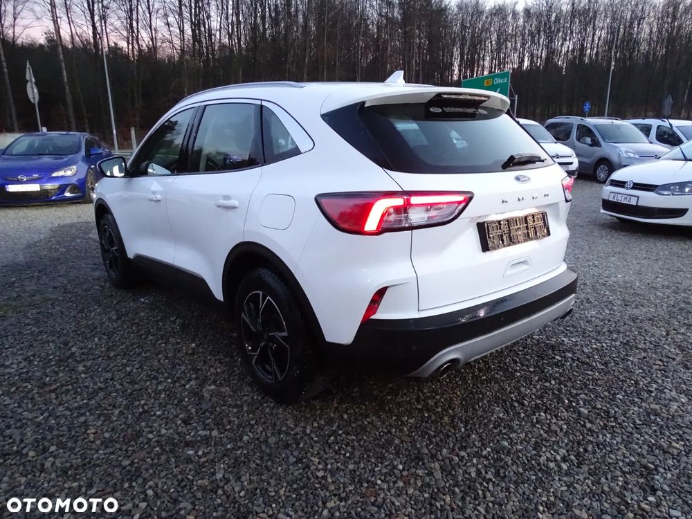 Ford Kuga 1.5 EcoBoost FWD Edition ASS MMT6 - 9