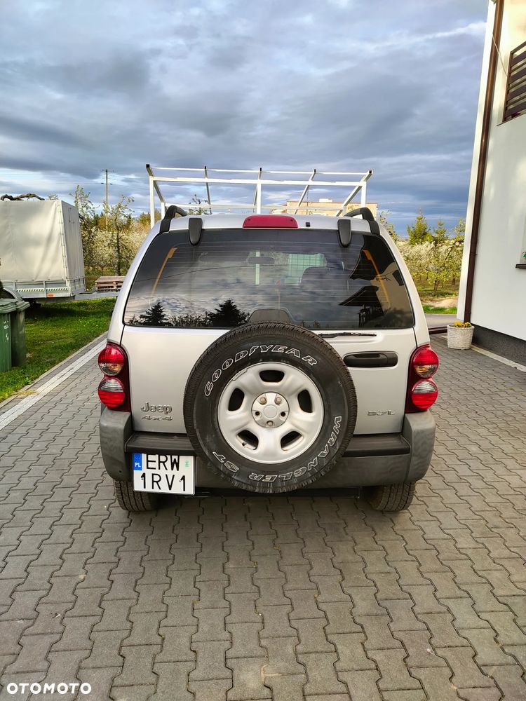 Jeep Liberty - 5