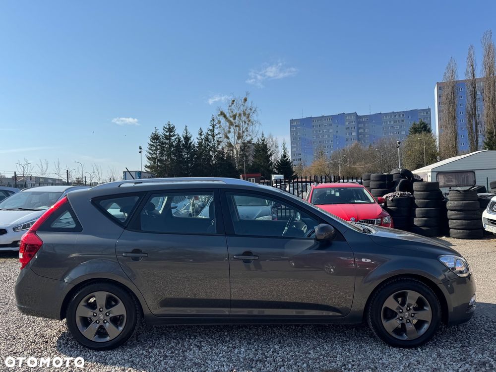 Kia Ceed 1.4 CVVT Attract - 5