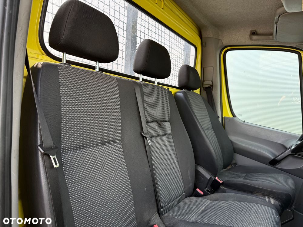 Mercedes-Benz Sprinter 516 - 32