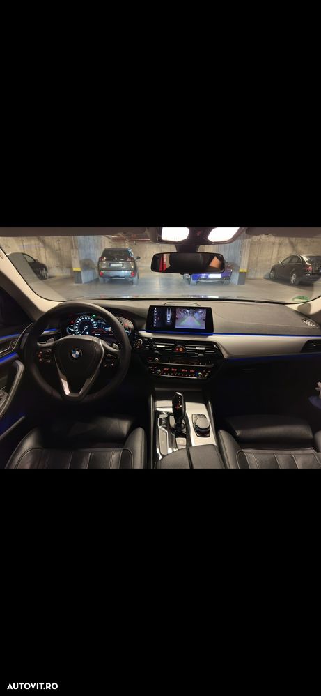BMW Seria 5 530d xDrive AT - 18