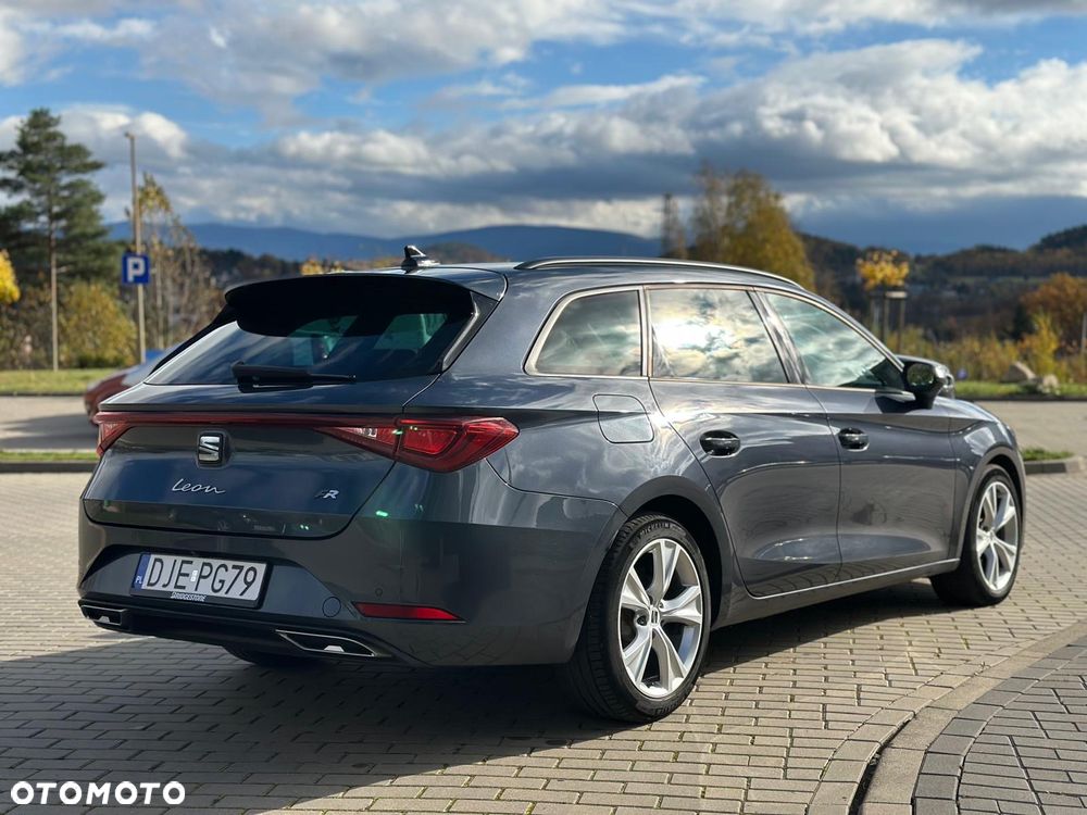 Seat Leon 2.0 TDI DPF Ecomotive DSG FR - 8