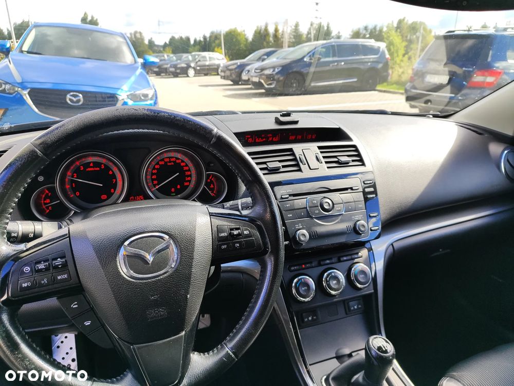 Mazda 6 2.0 Exclusive + - 11