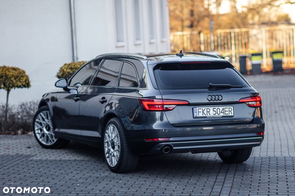 Audi A4 Avant 2.0 TDI S tronic - 13