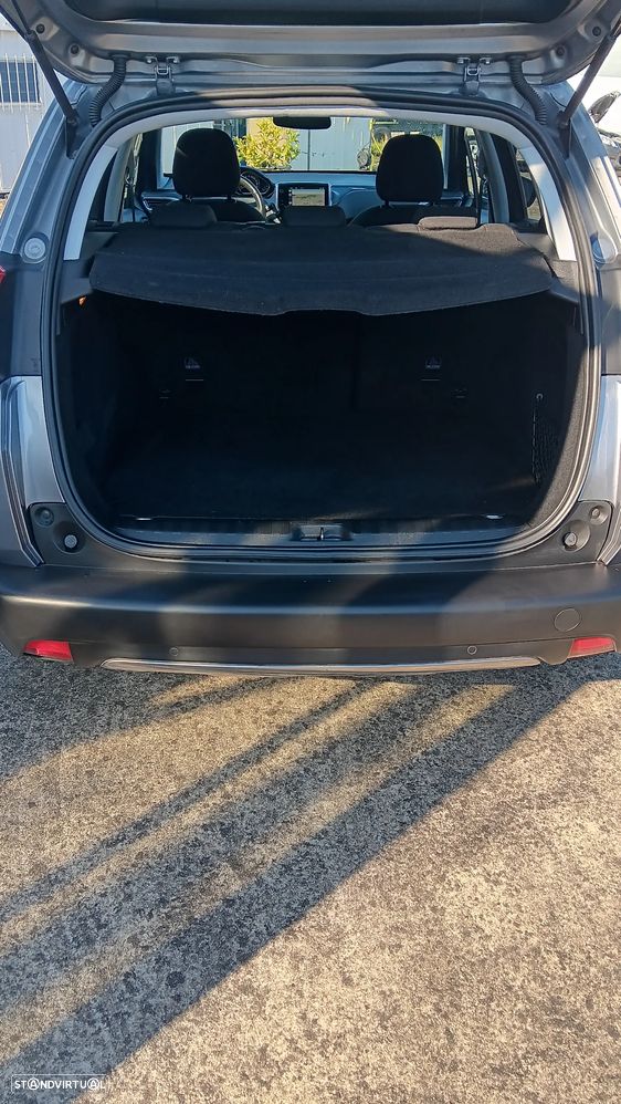 Peugeot 2008 1.2 PureTech Style - 26