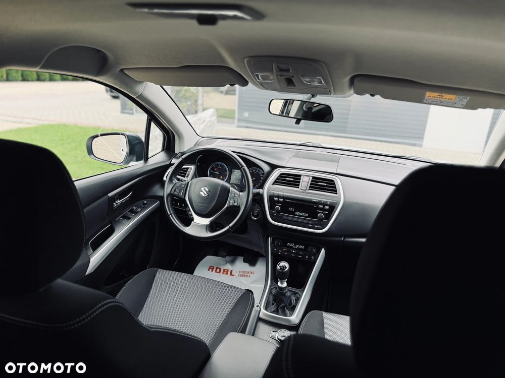 Suzuki SX4 S-Cross 1.6 DDiS Allgrip Comfort - 19