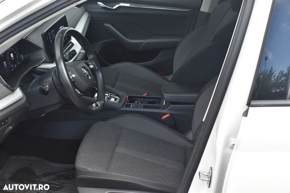 Skoda Octavia 2.0 TDI DSG Style - 9
