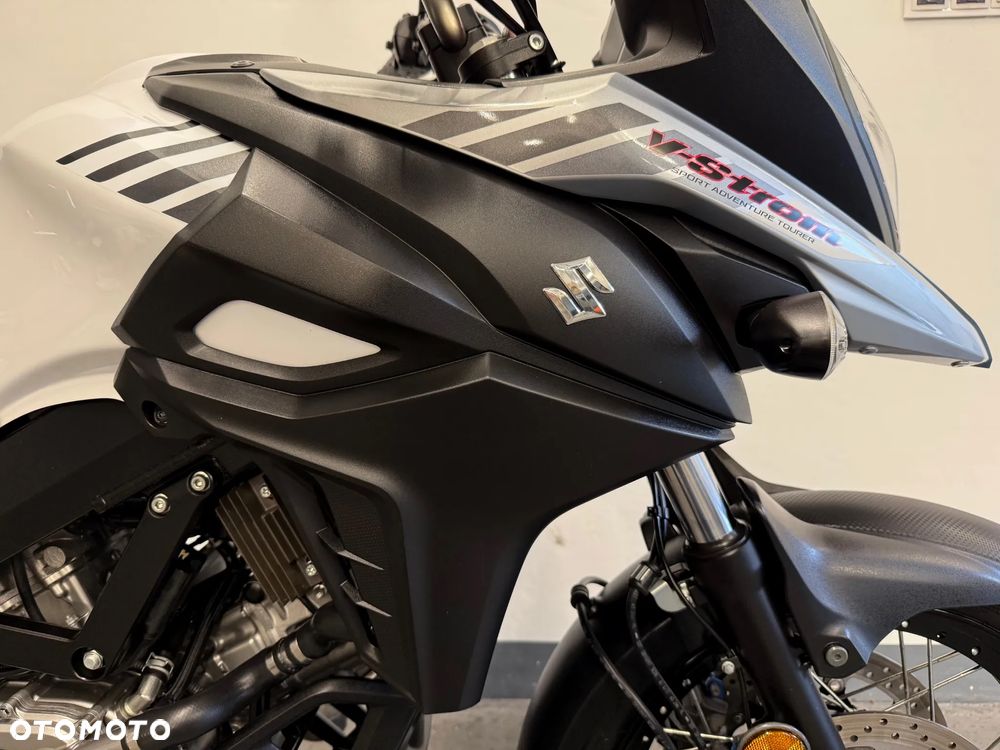 Suzuki V-STROM - 29