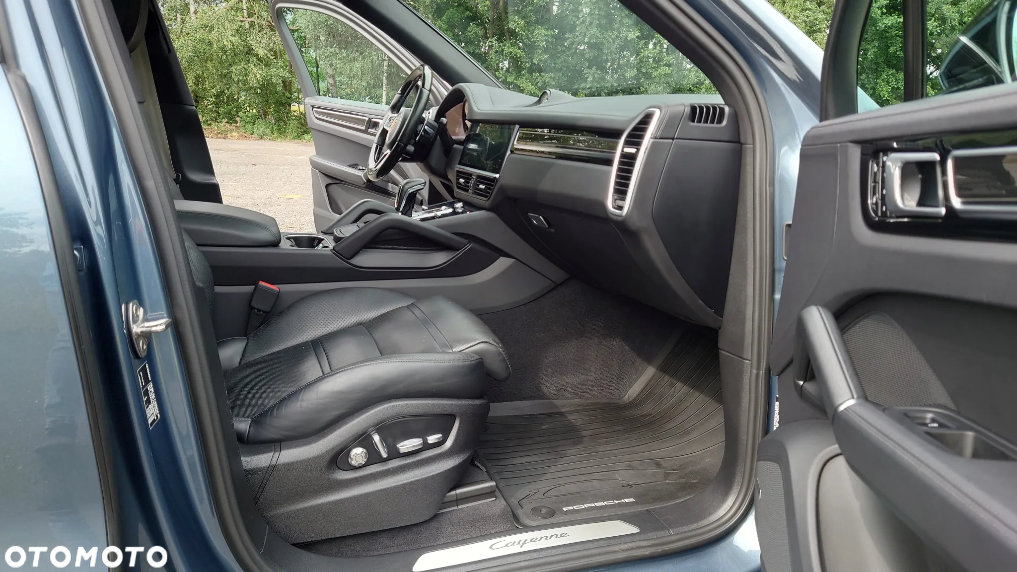 Porsche Cayenne E-Hybrid Platinum Edition - 18