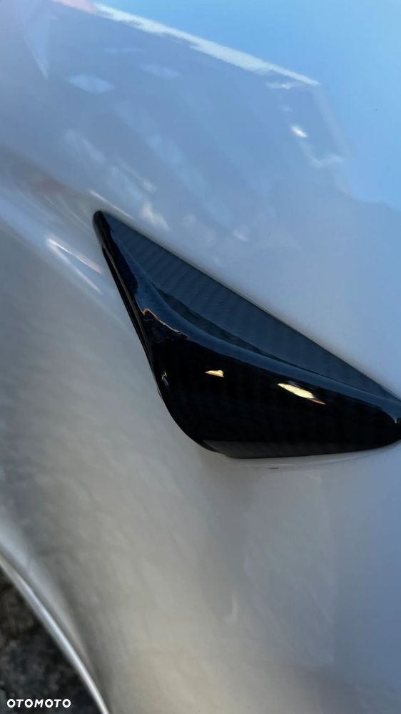 Tesla Model S Long Range - 37