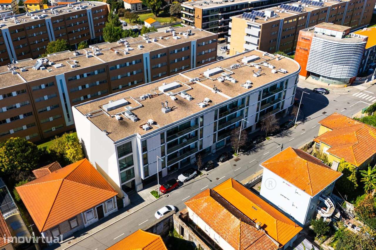 Espaço comercial com 98,30 m2 + garagem e arrumos | Santa Marinha, Gai - Grande imagem: 4/36