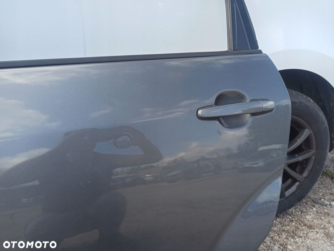 Drzwi lewy tył kompletne TOYOTA COROLLA VERSO II 1C3 04-09 - 5